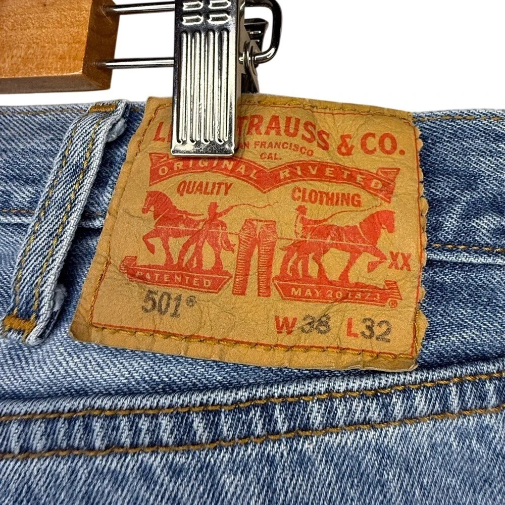 Levi's 501‎ Original Jeans 38x32 Button Fly Straight Leg Blue Denim